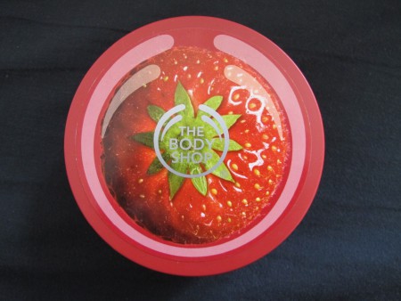Beurre corporel à la fraise de la marque The body shop